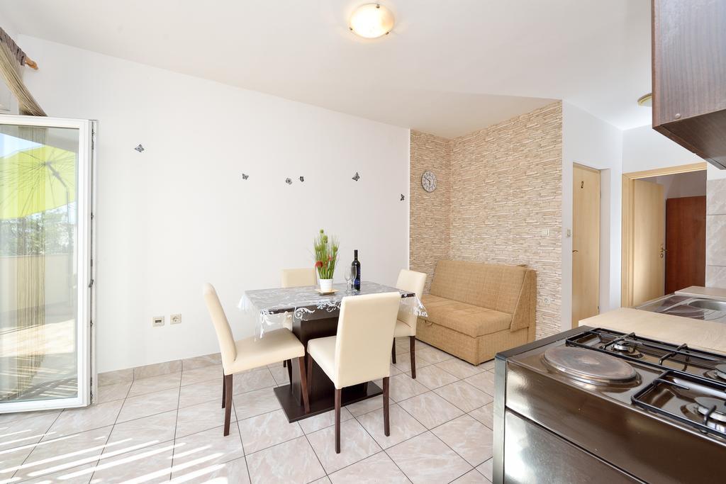 Apartments Duje Bibinje Bagian luar foto