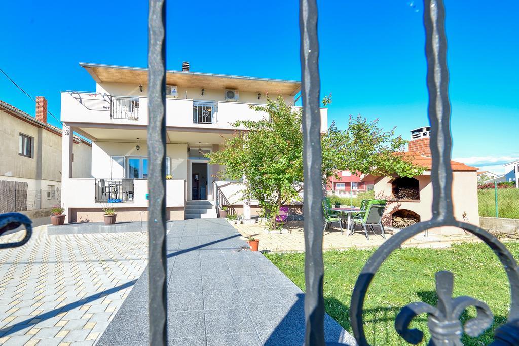 Apartments Duje Bibinje Bagian luar foto